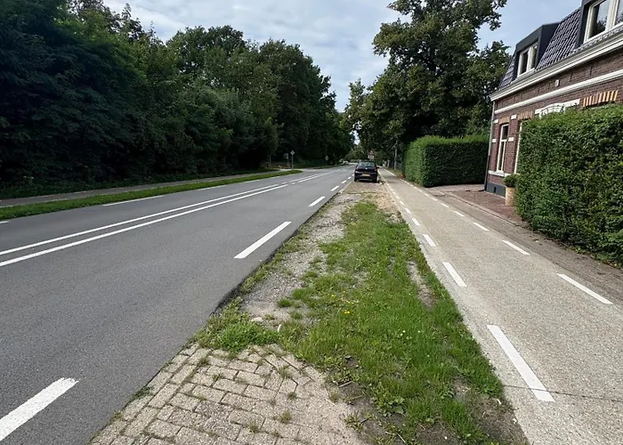 Maastrichtse Buitenwoning アパート *